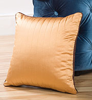 Sandy Wilson - A set of 2 Decorative Pillow.: Decorative Pillow,18